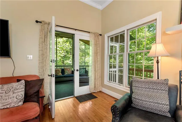 $485,000 | 276 Zeppelin Strasse, Helen, GA 30545