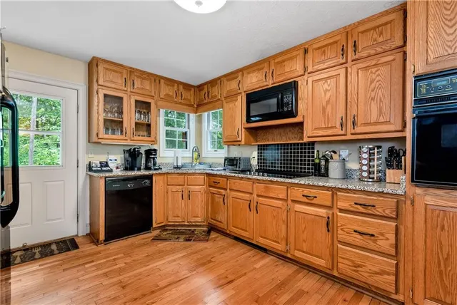 $485,000 | 276 Zeppelin Strasse, Helen, GA 30545