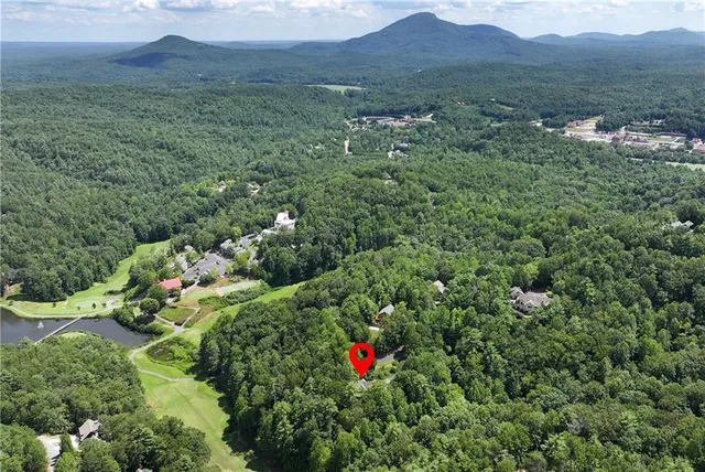 $485,000 | 276 Zeppelin Strasse, Helen, GA 30545