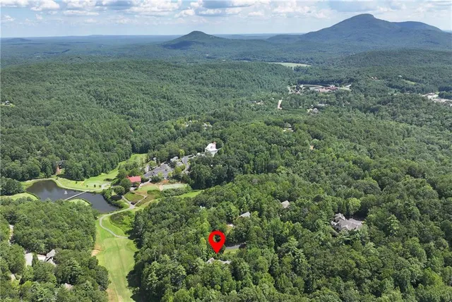 $485,000 | 276 Zeppelin Strasse, Helen, GA 30545