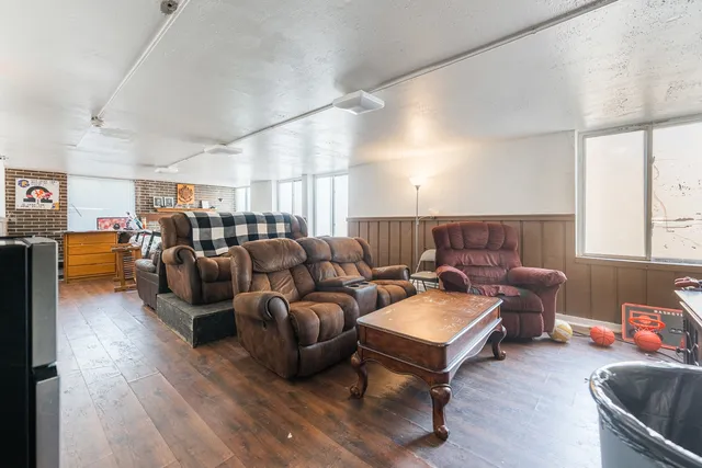 $649,000 | 919 Greenbrier Road, DeKalb, IL 60115