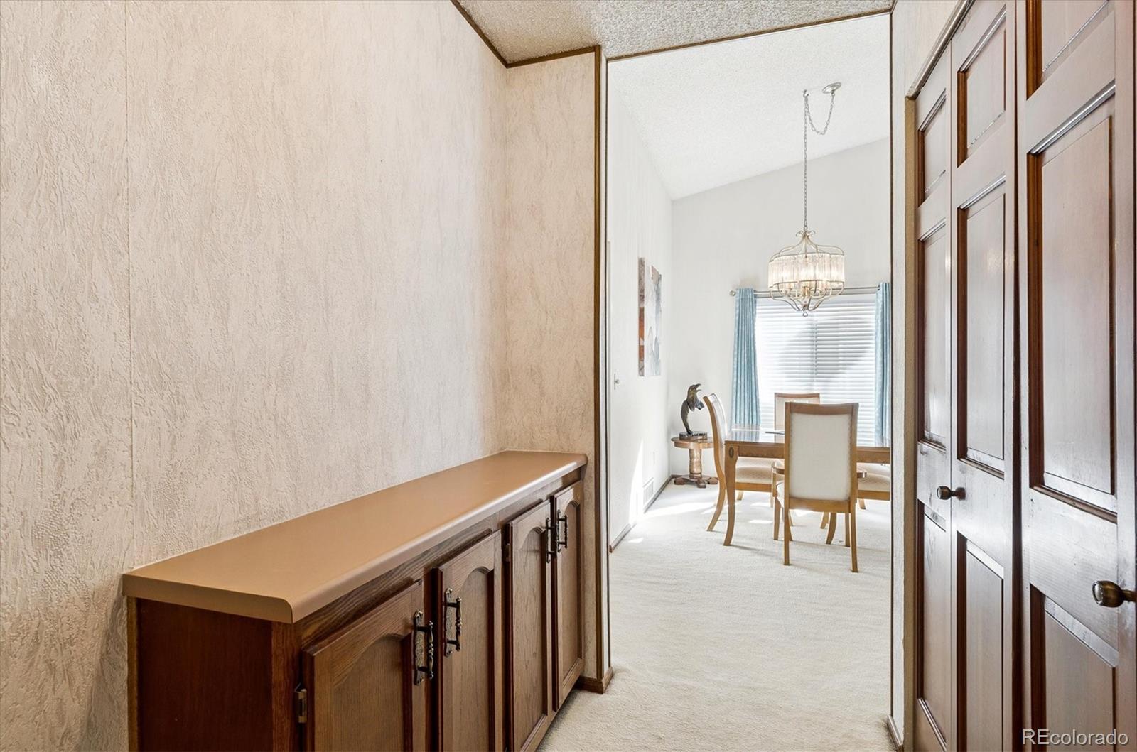7 Dunbarton Court Highlands Ranch, CO 80130 - Photo 13 of 34 Gallery Image 13