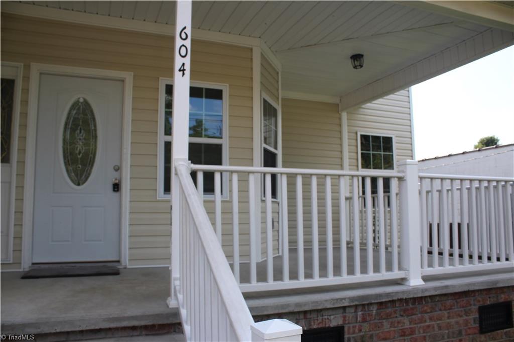 604 Prospect Street High Point, NC 27260 - Photo 2 of 25 Gallery Image 2