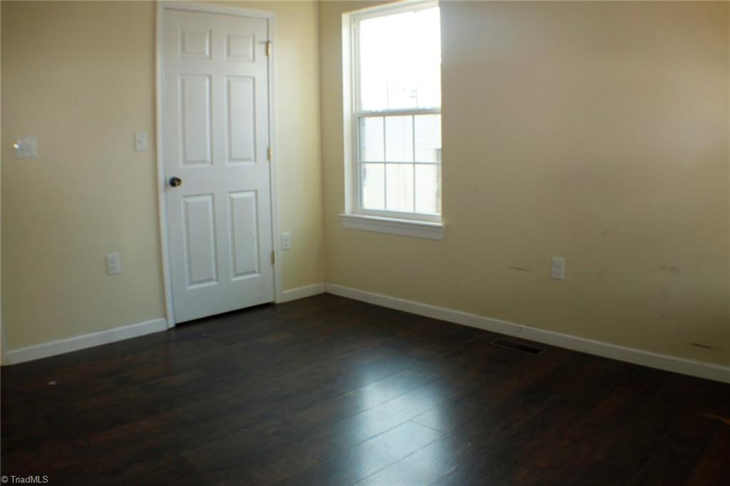 604 Prospect Street High Point, NC 27260 - Photo 10 of 25 Gallery Image 10