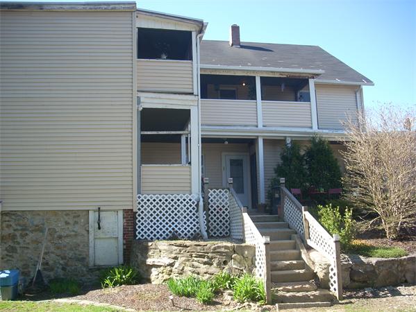 20 Old Southbridge Road Dudley, MA 01571 - Photo 2 of 30 Gallery Image 2