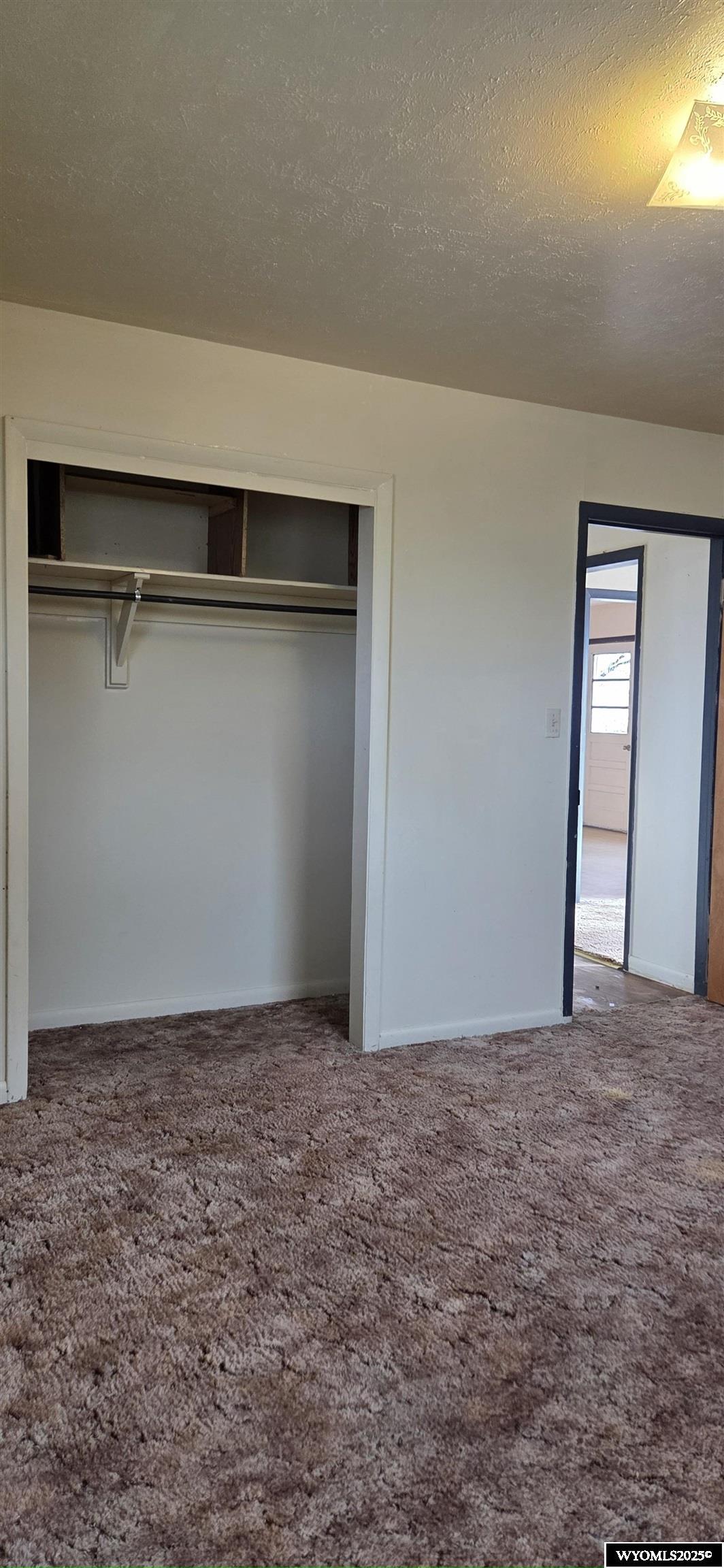 421 Rupp Avenue Worland, WY 82401 - Photo 4 of 14