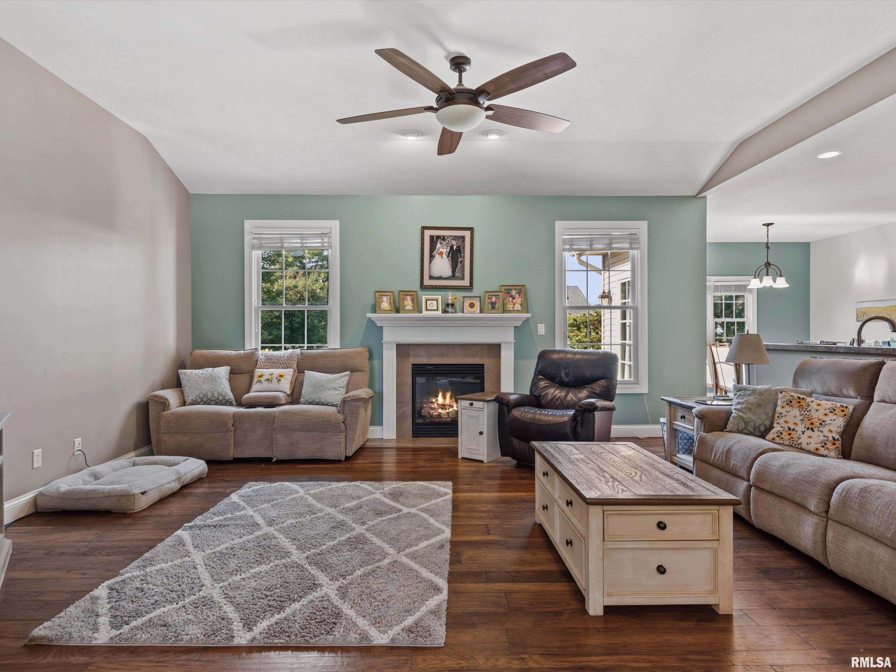 5300 Crane Drive Springfield, IL 62711 - Photo 11 of 55 Gallery Image 11