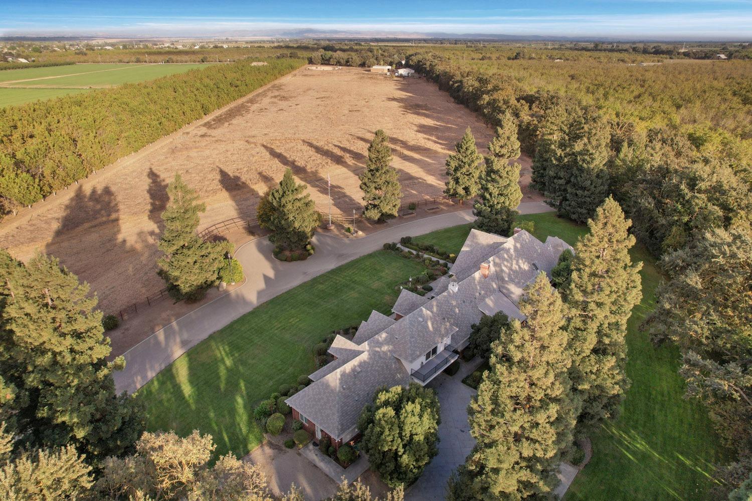 12750 Live Oak Road Lodi, CA 95240 - Photo 16 of 99