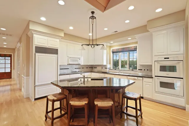 $2,399,900 | 12750 Live Oak Road, Lodi, CA 95240