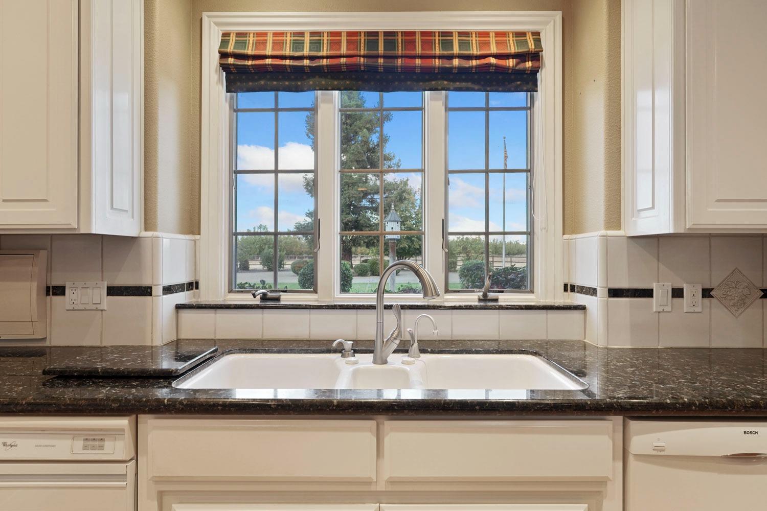 12750 Live Oak Road Lodi, CA 95240 - Photo 73 of 99