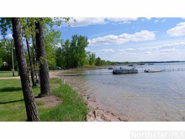 25463-2 Blue Bonnet Road, Unit 2 Merrifield, MN 56465 - Photo 2 of 18 Gallery Image 2