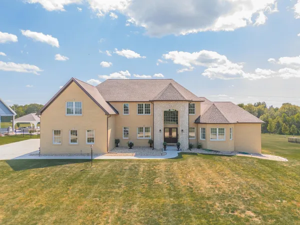 $1,150,000 | 9491 Crossbow Drive, Bloomington, IL 61705