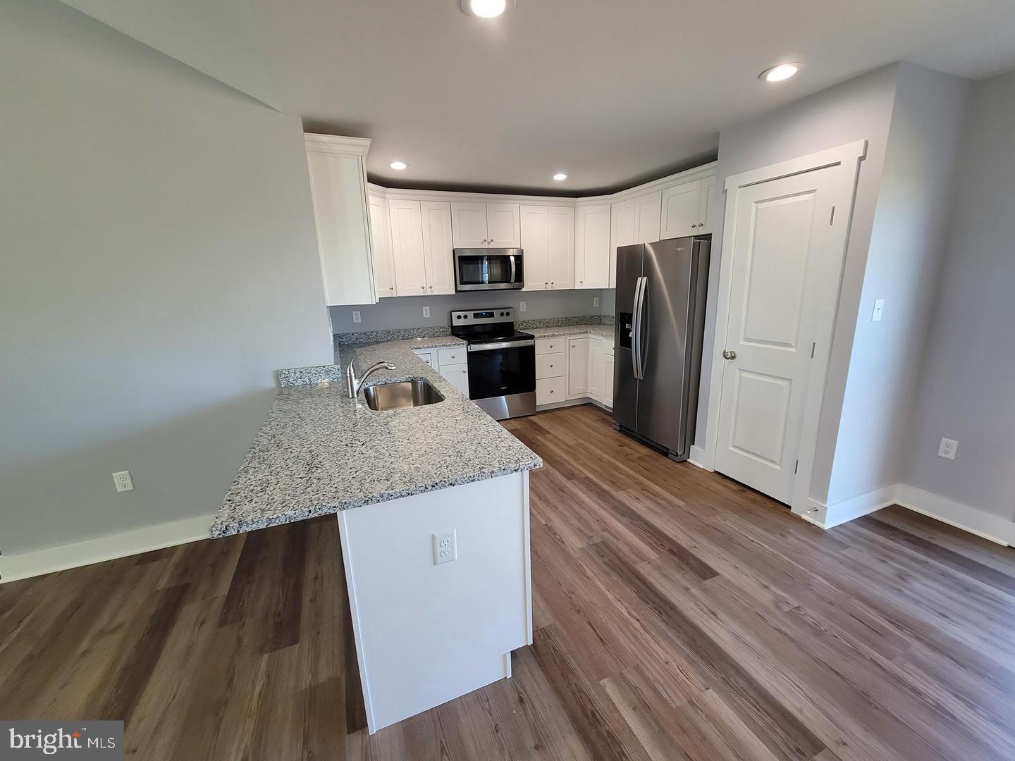 250 Fox Lair Ln Summit Point Summit Point, WV 25446 - Photo 6 of 20