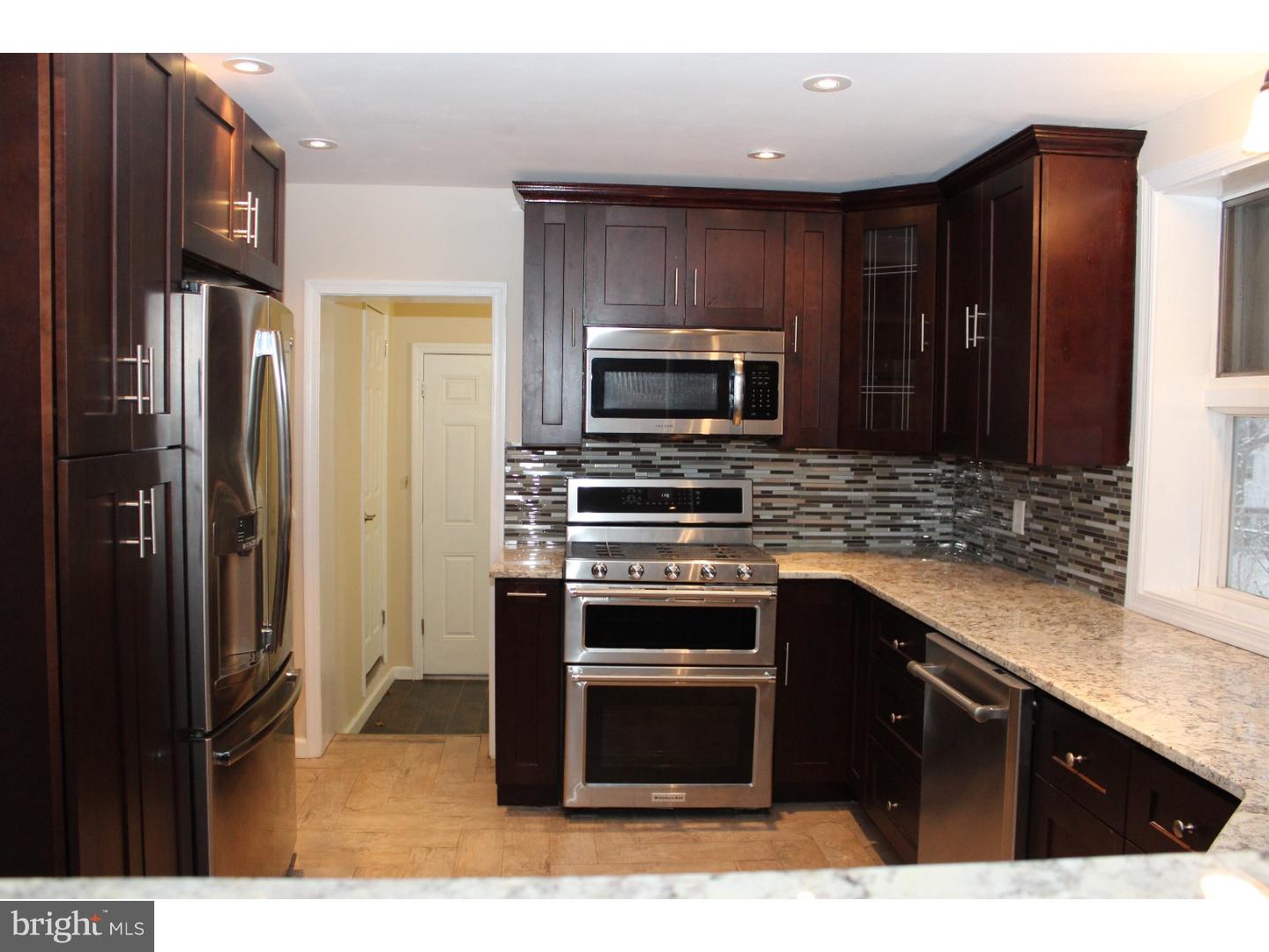 7437 Barclay Road Cheltenham, PA 19012 - Photo 12 of 25 Gallery Image 12