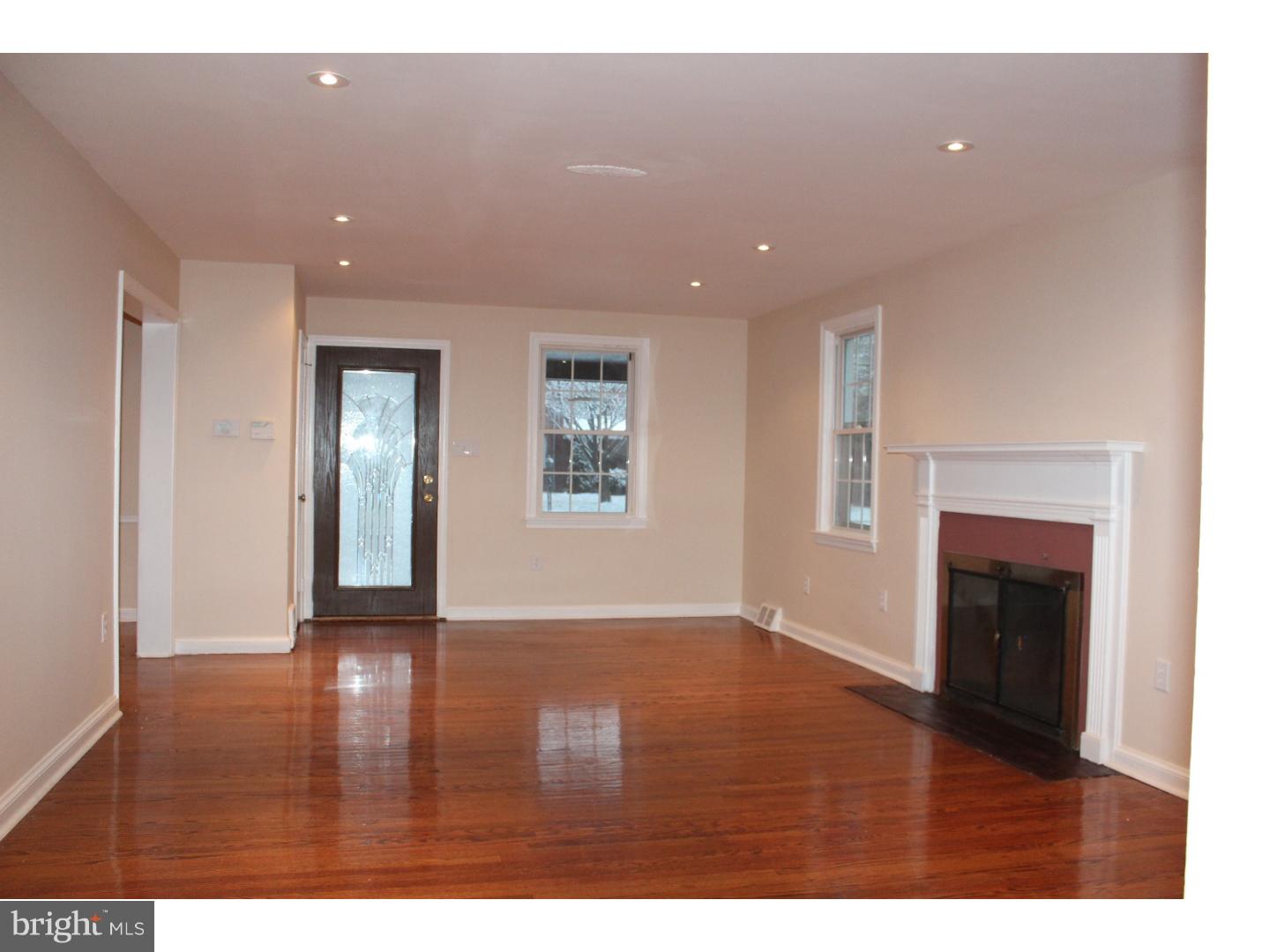7437 Barclay Road Cheltenham, PA 19012 - Photo 4 of 25 Gallery Image 4