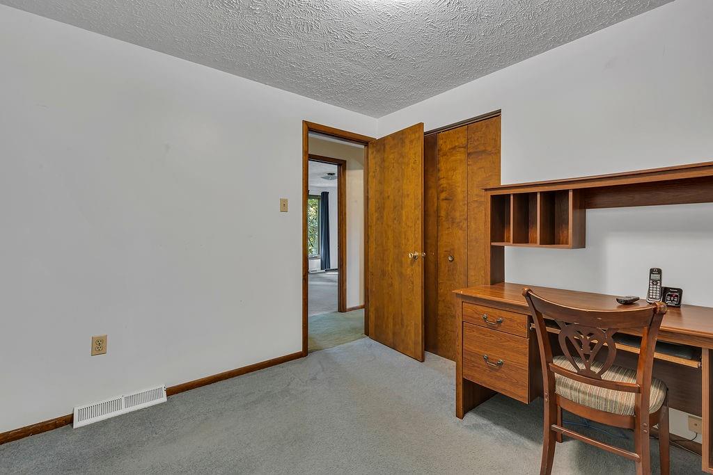 187 Dehaven Road Beaver Falls, PA 15010 - Photo 16 of 37 Gallery Image 16