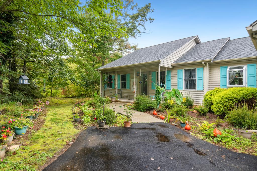 170 Holly Ridge Drive Cana, VA 24317 - Photo 36 of 68 Gallery Image 36