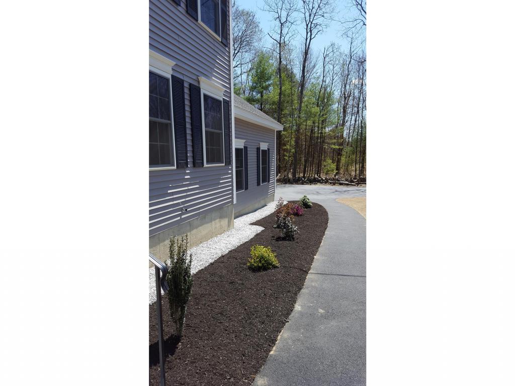 53 Pearson Road Merrimack, NH 03054 - Photo 2 of 22