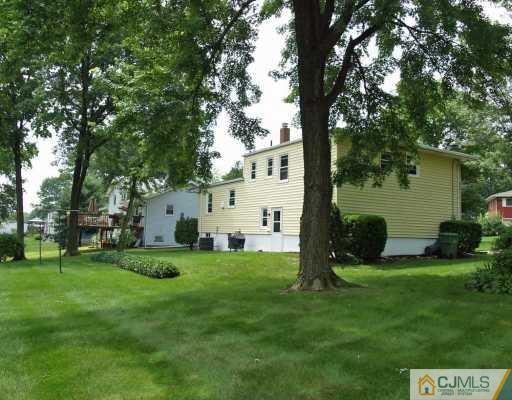 29 Larchmont Road Edison, NJ 08837 - Photo 10 of 10 Gallery Image 10