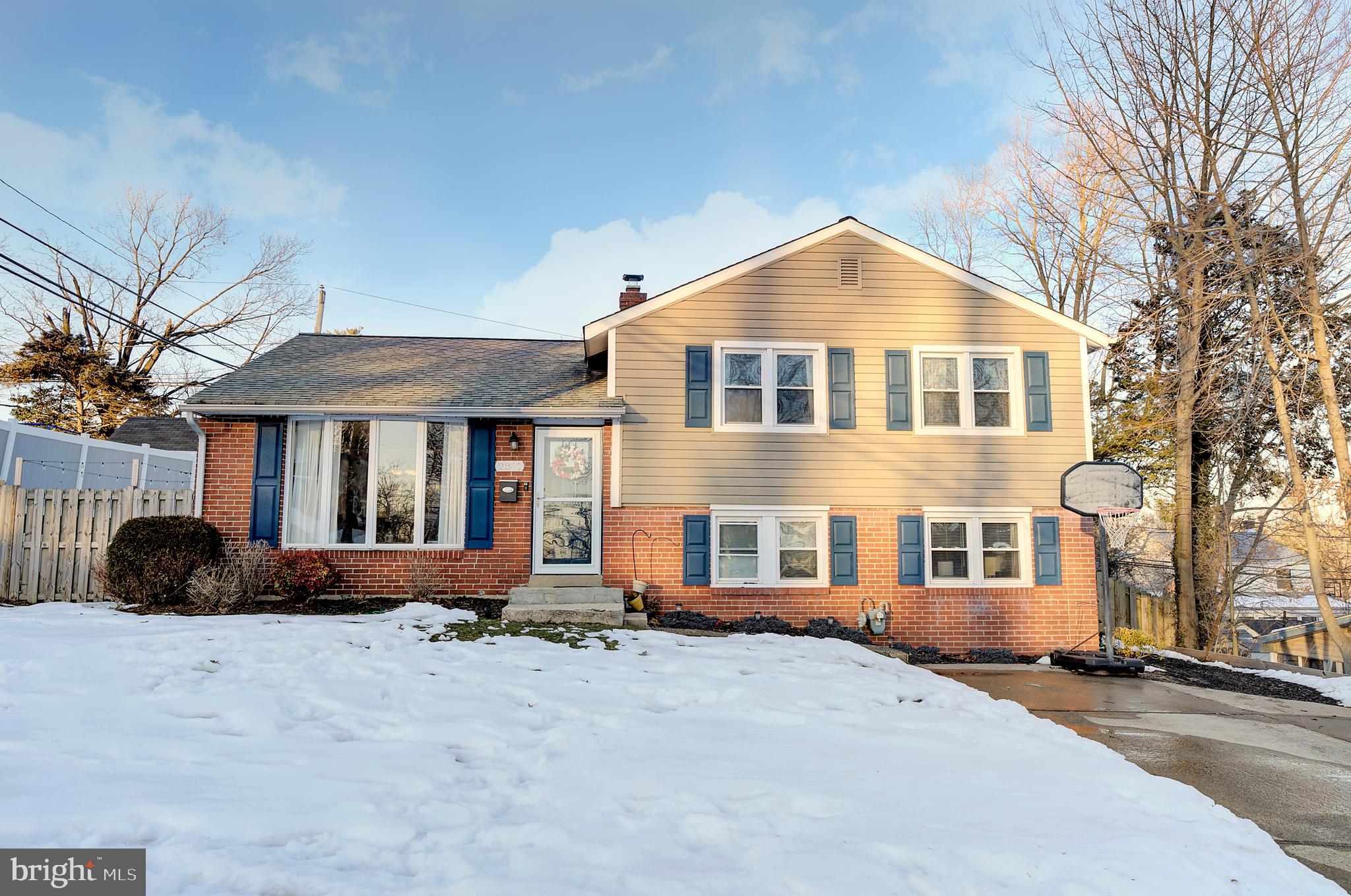 2871 Joyce Road Abington, PA 19001 - Photo 2 of 25 Gallery Image 2