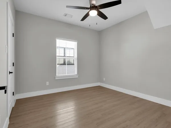 $2,400 | 4905 Sweetbay Road, Sherman, TX 75092