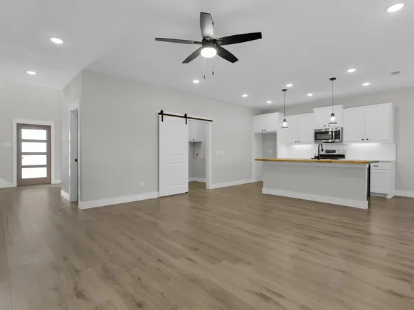 $2,400 | 4905 Sweetbay Road, Sherman, TX 75092