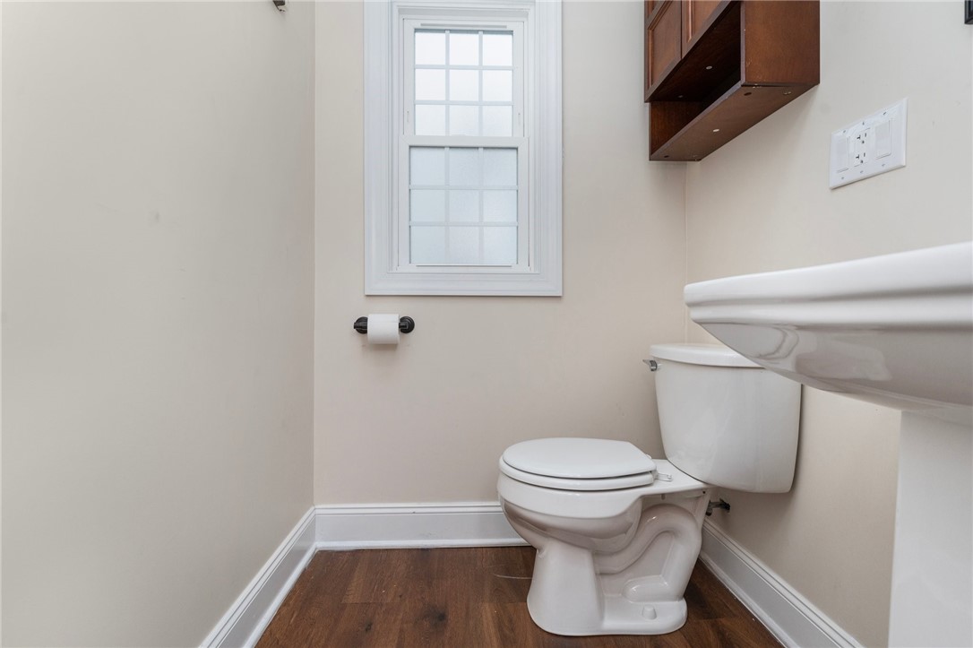 80 Mauran Street Cranston, RI 02910 - Photo 18 of 36