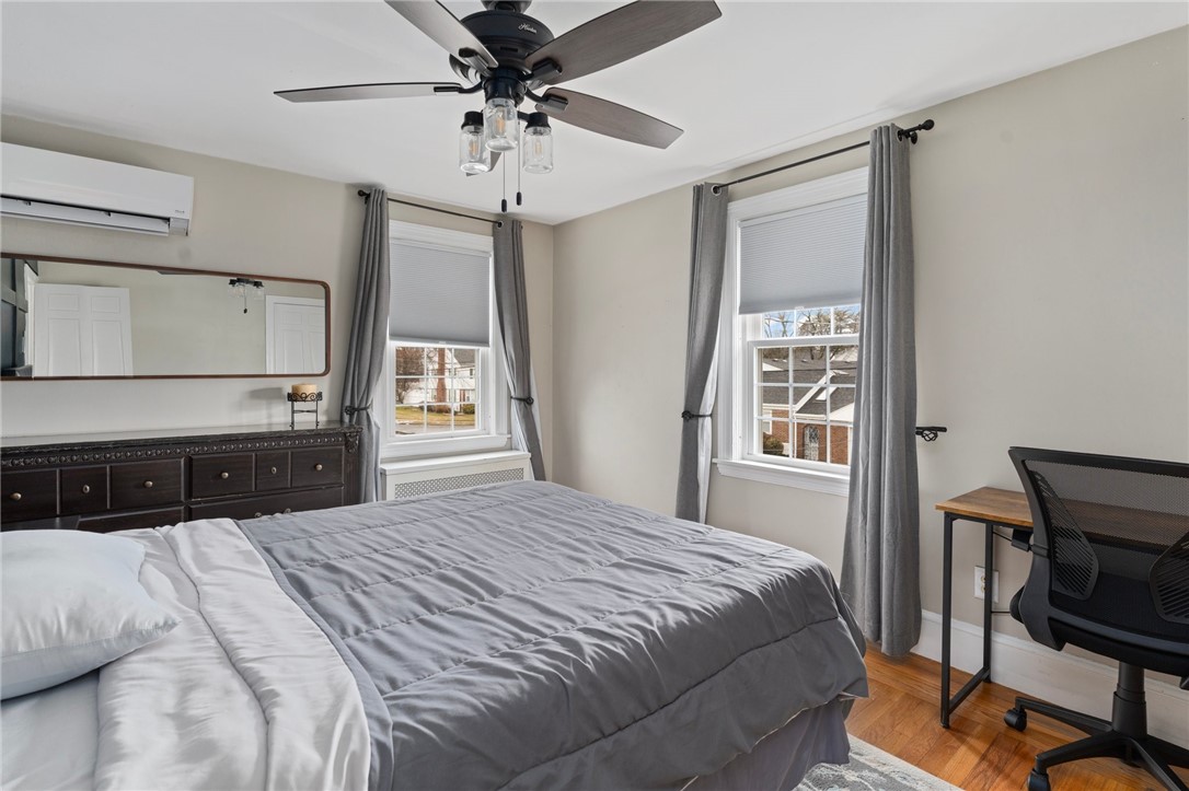 80 Mauran Street Cranston, RI 02910 - Photo 22 of 36