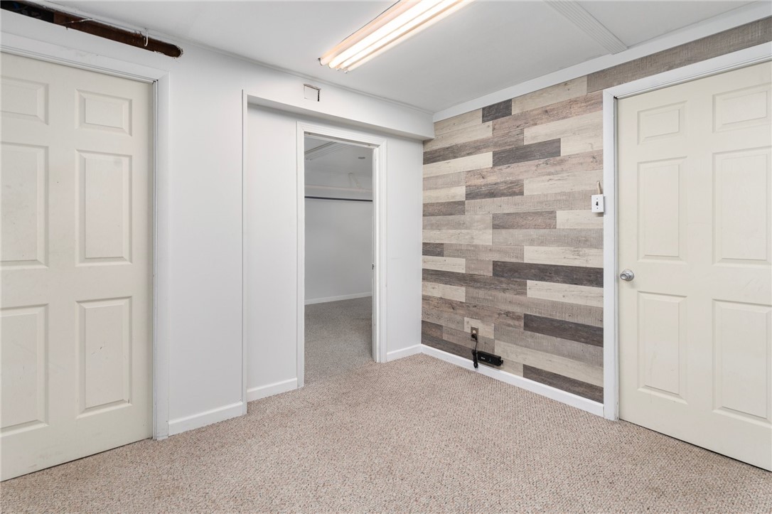 80 Mauran Street Cranston, RI 02910 - Photo 27 of 36