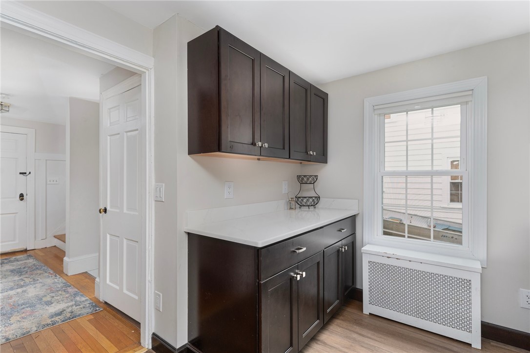 80 Mauran Street Cranston, RI 02910 - Photo 8 of 36
