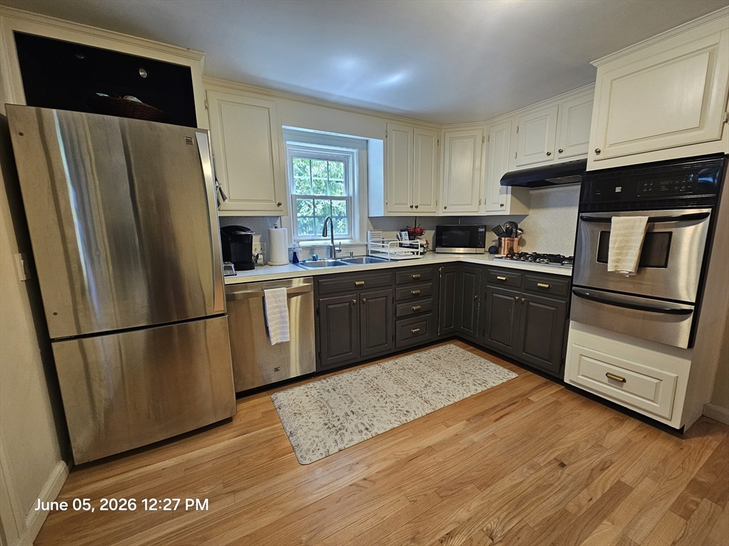 78 Cumberland Road, Unit 78 Newton, MA 02465 - Photo 2 of 21