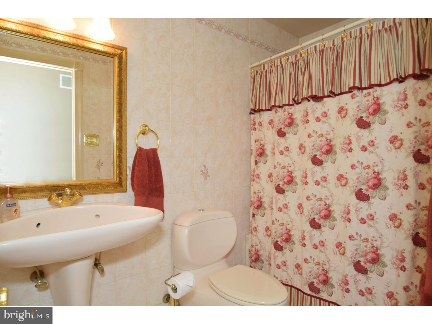 122 Timber Ridge Road Newtown, PA 18940 - Photo 12 of 24