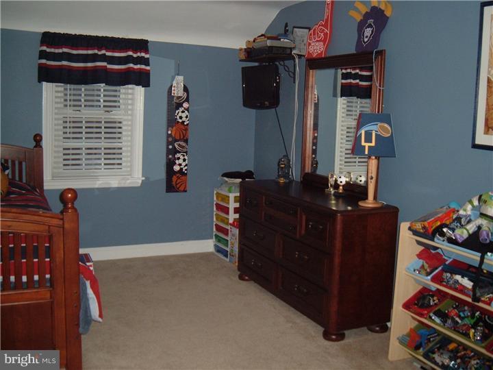 209 Friendship Road Drexel Hill, PA 19026 - Photo 13 of 18 Bedroom 3