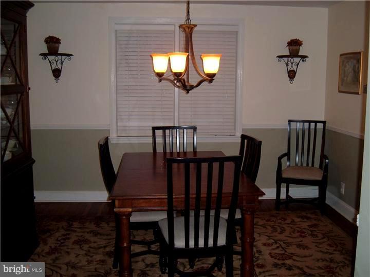 209 Friendship Road Drexel Hill, PA 19026 - Photo 4 of 18 Dining Room