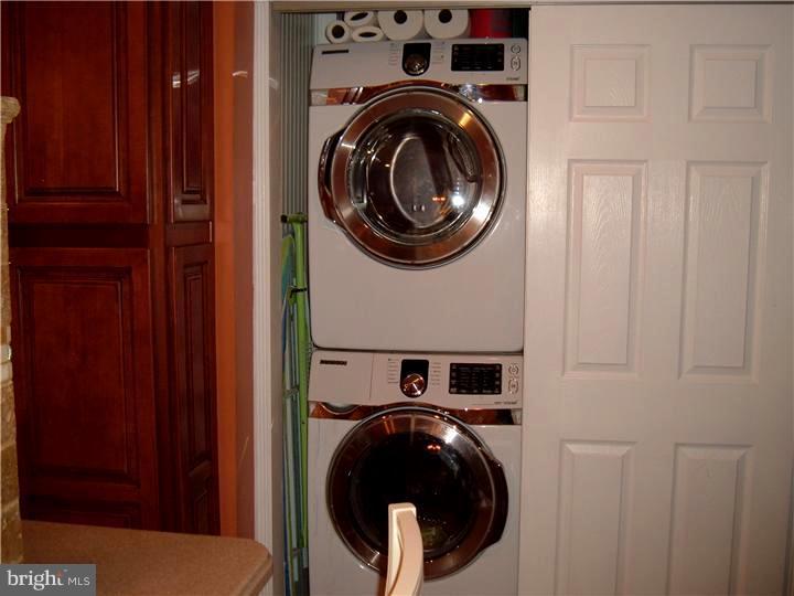 209 Friendship Road Drexel Hill, PA 19026 - Photo 7 of 18 Laundry Room
