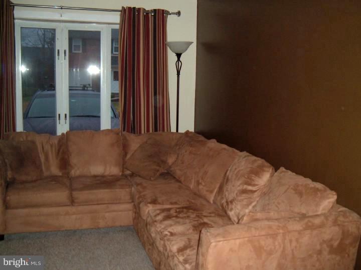 209 Friendship Road Drexel Hill, PA 19026 - Photo 8 of 18 Family Room