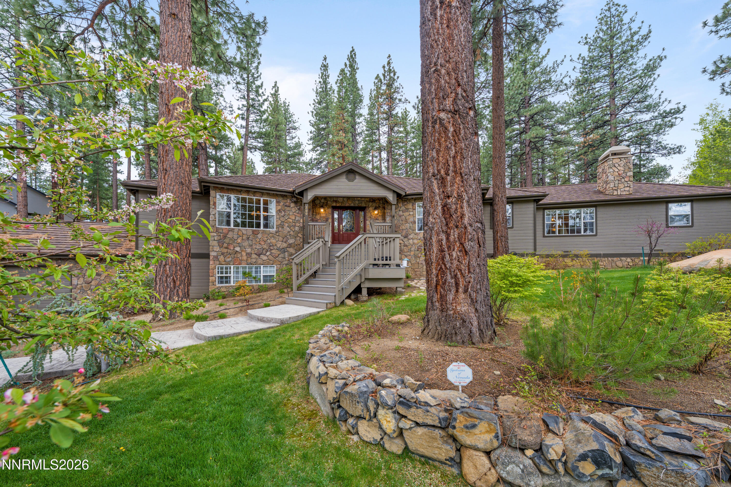200 Piney Creek Road Reno, NV 89511 - Photo 4 of 92 A7V05072