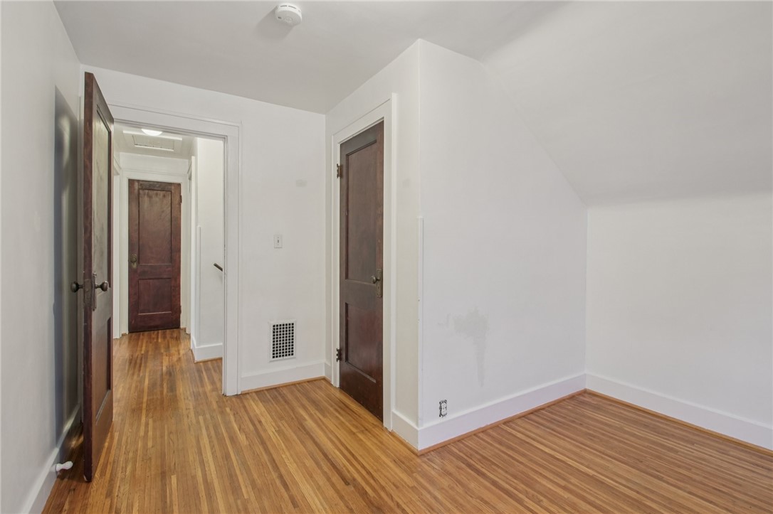 73 Herkimer Street Rochester, NY 14609 - Photo 22 of 31