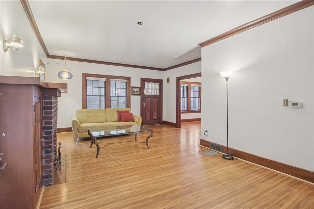 73 Herkimer Street Rochester, NY 14609 - Photo 5 of 31