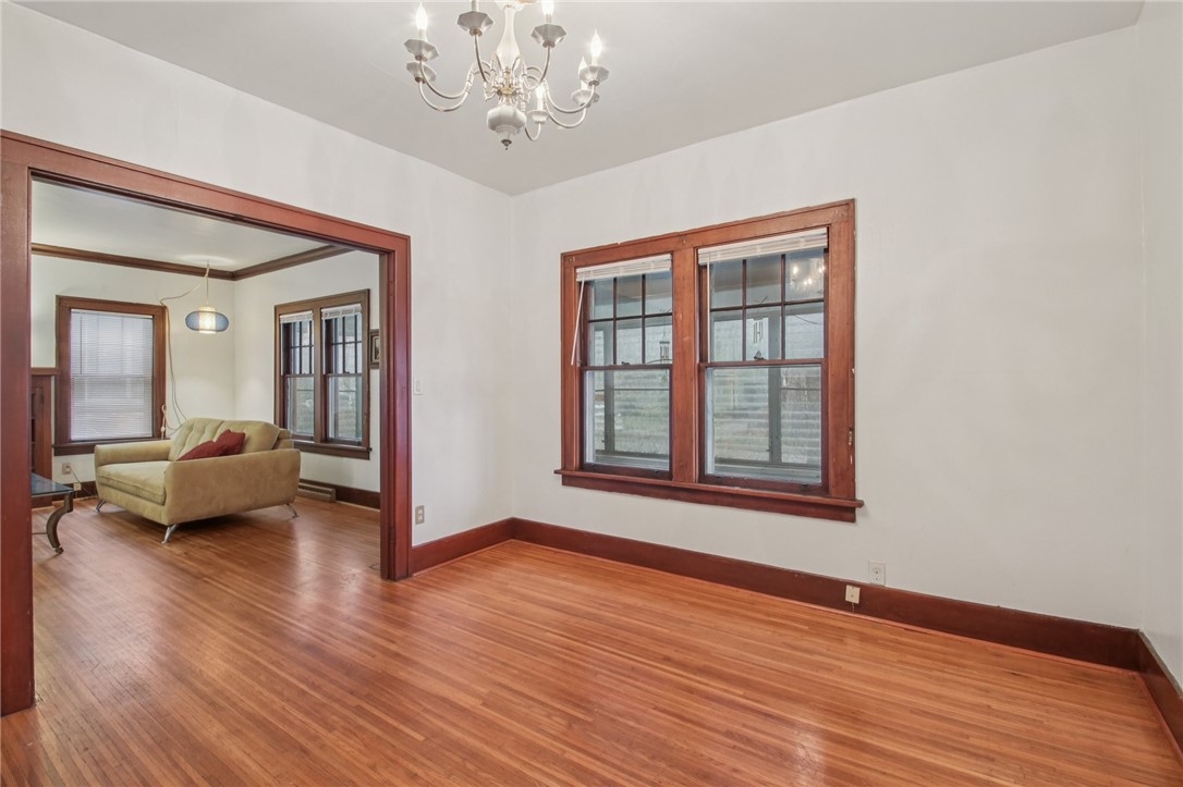 73 Herkimer Street Rochester, NY 14609 - Photo 7 of 31