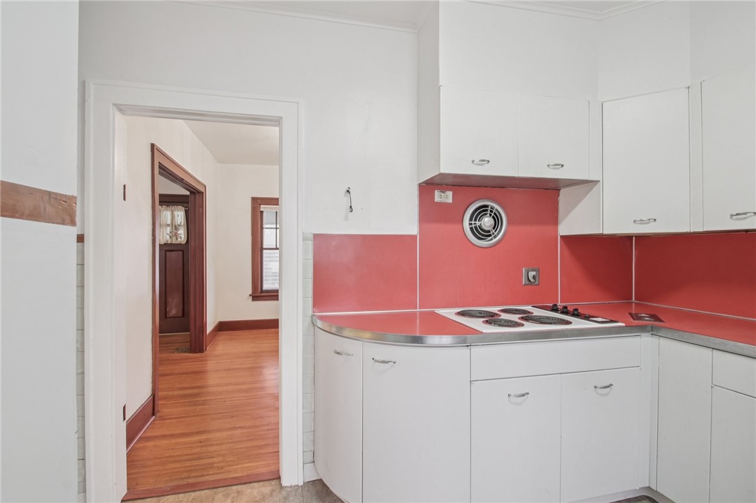 73 Herkimer Street Rochester, NY 14609 - Photo 10 of 31