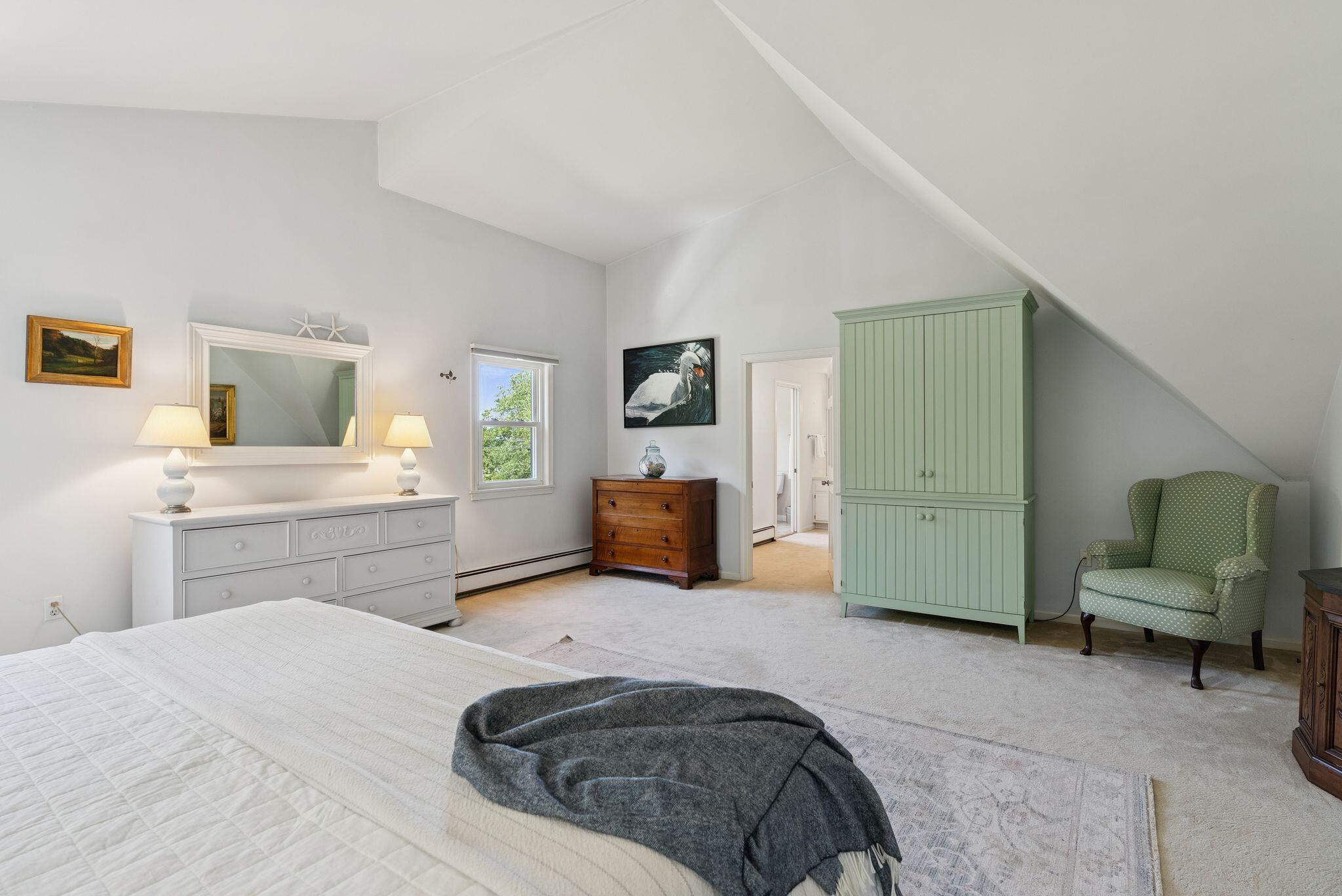 40 Broad Cove Road Cape Elizabeth, ME 04107 - Photo 23 of 40 Primary Suite