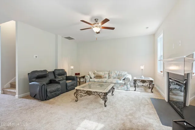 $2,450 | 909 Freewoods Court, Jacksonville, NC 28546