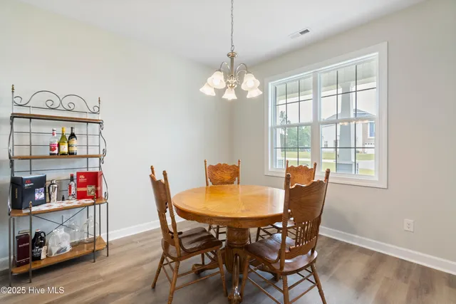 $2,450 | 909 Freewoods Court, Jacksonville, NC 28546