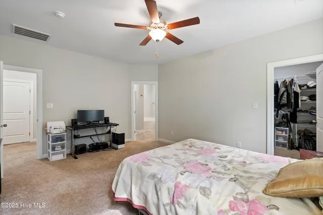 $2,450 | 909 Freewoods Court, Jacksonville, NC 28546