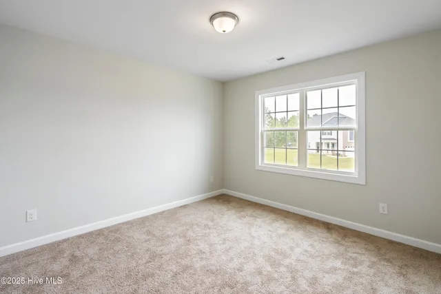 $2,450 | 909 Freewoods Court, Jacksonville, NC 28546