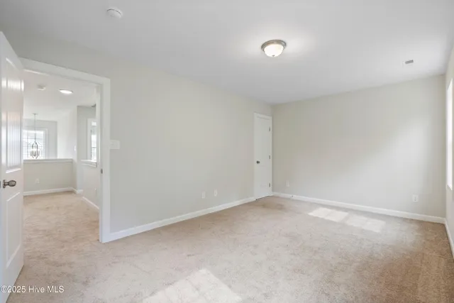 $2,450 | 909 Freewoods Court, Jacksonville, NC 28546