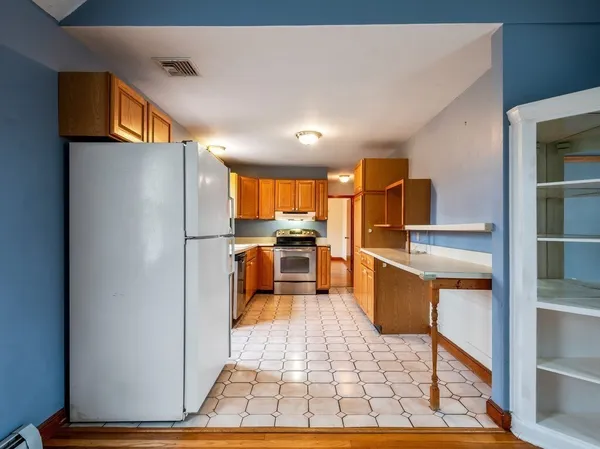 $3,500 | 70 Ridge Road, Marlborough, MA 01752