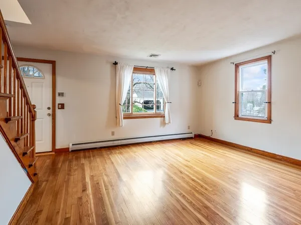 $3,500 | 70 Ridge Road, Marlborough, MA 01752