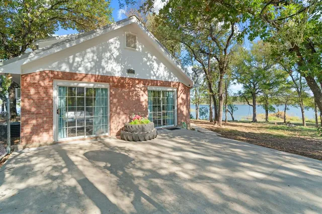 a view of a house with a outdoor space